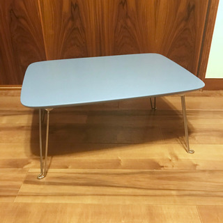 折りたたみテーブル