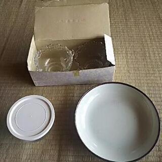 新品お皿の画像