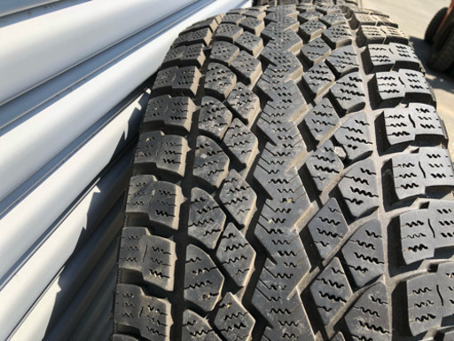 285/75R16 中古タイヤホイール