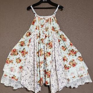 森ガールワンピ専門店のfavoriteのキャミワンピ