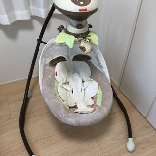 ベビースウィング Fisher price の画像
