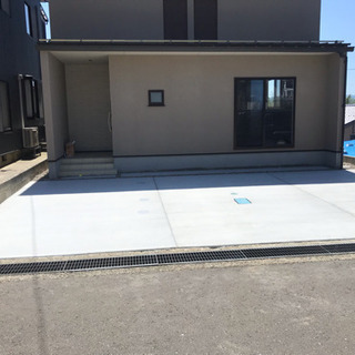 雑草 駐車場などの外構工事でお困りの方‼️