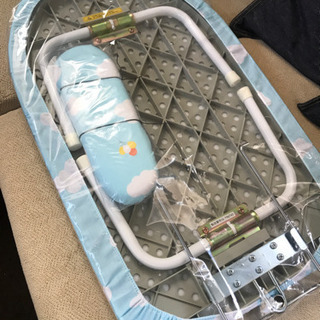 アイロン台 新品未使用の画像