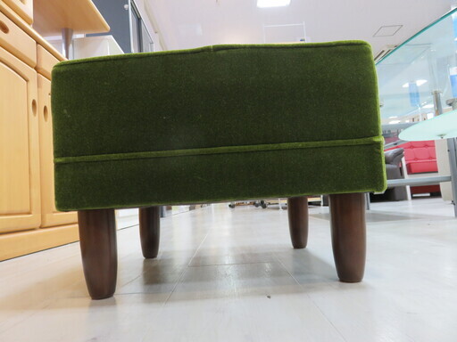 2024 取りに来れる方限定！カリモク60のオットマン！