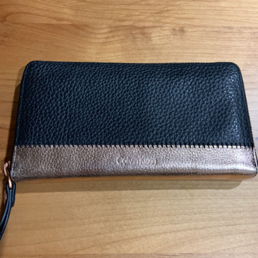   カルバンクライン ラウンドジップ長財布