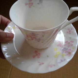 コーヒーカップ、ソーサセットの画像