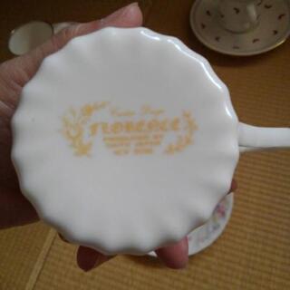 コーヒーカップ、ソーサセットの画像