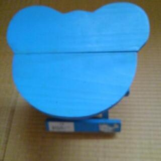 クマさんの形の鉢置きの画像