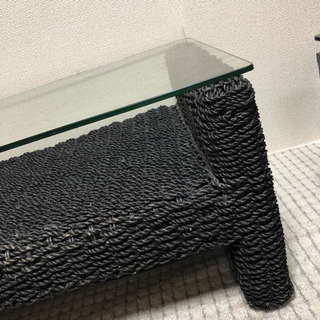 ラタン調アジアンガラステーブルの画像
