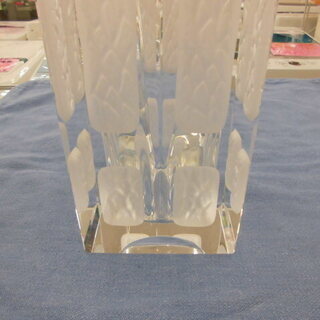 ホヤ クリスタル HOYA 花瓶 フラワーベース 四角形 12×25㎝ ガラス 花器　札幌　西岡店の画像