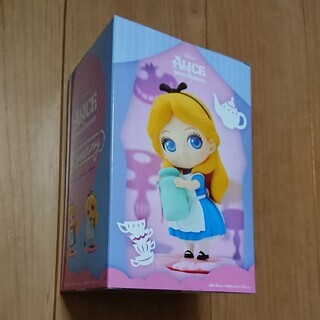 新品 不思議の国のアリスの画像