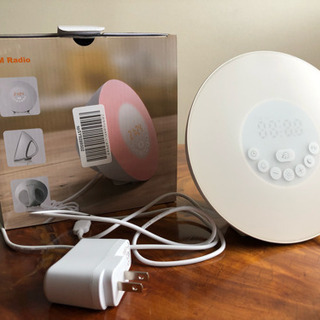 時計、ライト、FMラジオ美品の画像