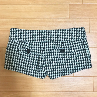 【値下げ】【引取り】千鳥格子ショートパンツスーツ【美品】の画像