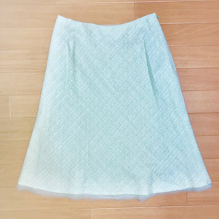 【値下げ】【引取り】ふんわりしたスカートスーツ【美品】の画像