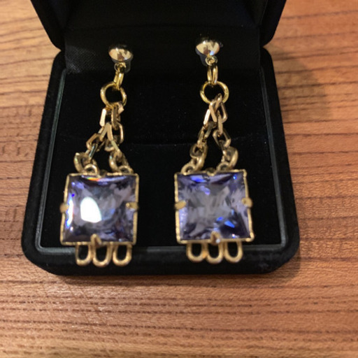 ルイヴィトン  ピアス