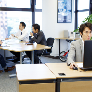 【自由シフト制】　営業事務募集 　正社員登用ありの画像