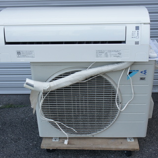 DAIKIN/ダイキンエアコン！streamer！2.2KW（6～8畳用）AN22RES-W☆格安でお譲ります！ 