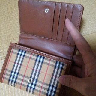 お財布の画像