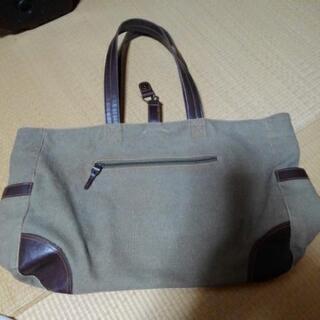 帆布のトートバッグの画像