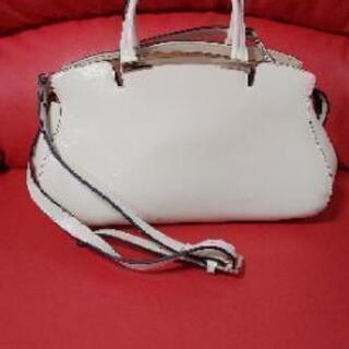 手提げ、肩掛けカバンの画像