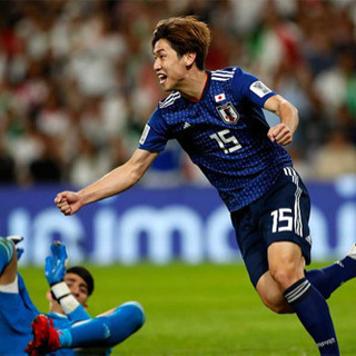 一緒にサッカーしませんか？ - スポーツ