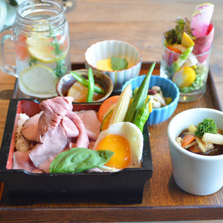 【アルバイト残り１日】オシャレなカフェスタッフ募集（週2日からOK）の画像