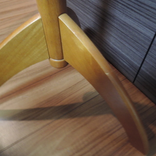 木製　ハンガーポールの画像