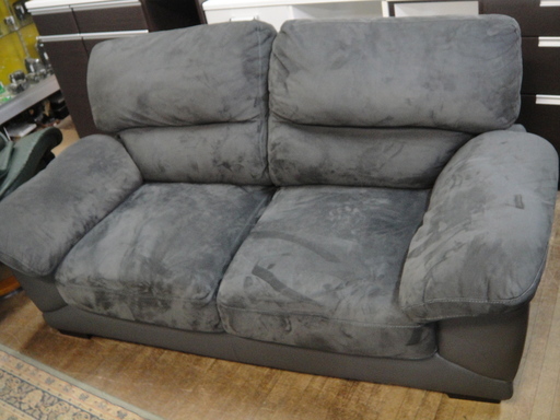 布貼り３人掛けソファ　背もたれ・肘部脱着式　スエード生地