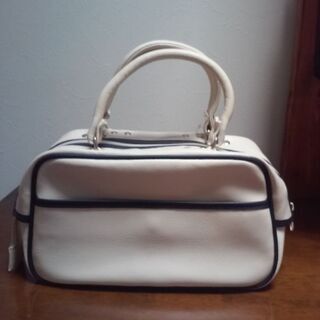 Peaceful days　バックの画像