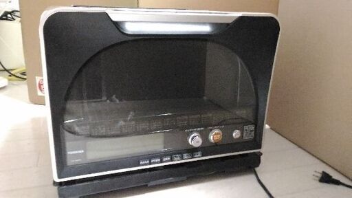 2012年製　東芝　電子レンジ　石窯ドーム　31Ｌ