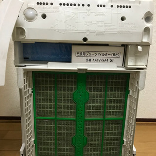 ダイキン 空気清浄機 リモコン付きの画像