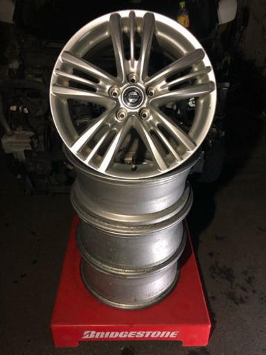 V36スカイライン 純正ホイール ５穴 17インチ