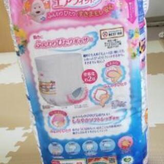 ビックより大きいサイズ オムツ 女の子用の画像