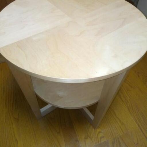 テーブルIKEA