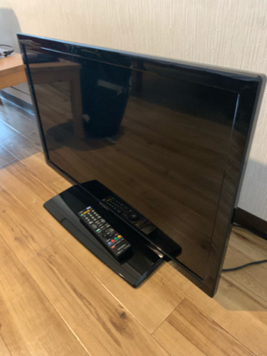 32型デジタルハイビジョンテレビです