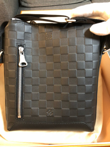 ルイヴィトンN42418 ディスカバリー・メッセンジャー BB