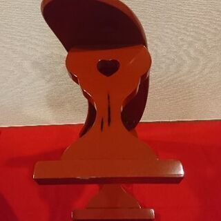 塗りの脇息