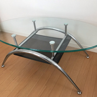 【購入者決定】おしゃれなガラステーブル 7月3日までの画像