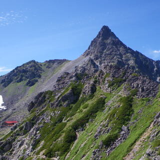 「ハイキング、トレッキング、登山、山登りの参加メンバー募集」2025年度(令和7年度)5月の会員仲間募集　登山未経験、初心者から上級者まで　高尾山などのハイキングから鎖場、北アルプス、八ヶ岳、雪山登山・スキー、スノーボードなど　関東山登りの会(登山教室)　ガイド同行登山山行  - 町田市