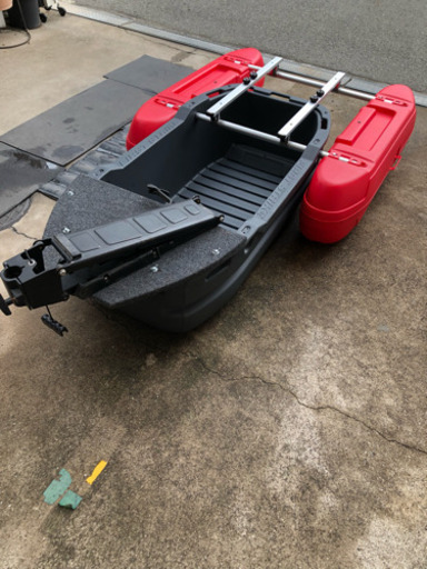 ファーストストライク フロートボート