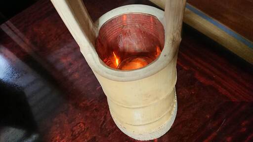 ★縦型竹製花器★　（花瓶　生け花）
