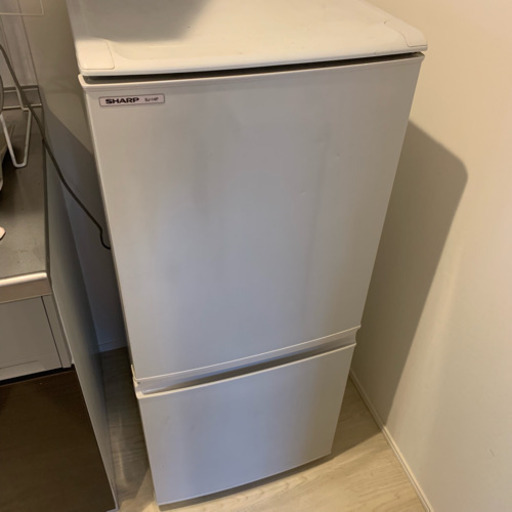 【美品】SHARP 2ドア冷蔵庫 137l