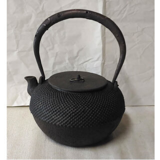 a907 鉄瓶① 古い鉄瓶 鉄びん 茶道具