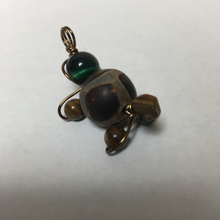 【新品】亀甲天珠のカメさんキーホルダーの画像