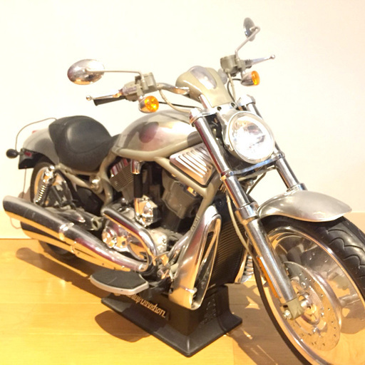 【レア品★値下】ハーレー1/4モデル⭐️購入時30,000円相当　V-ROD