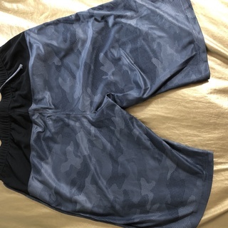 【美品】ユニクロ　Lサイズ　Tシャツ＆ハーフパンツ　2セットの画像