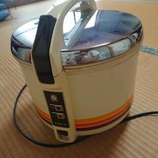 昭和レトロな炊飯器