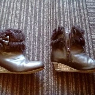 20センチ　光るブーツ　中古　更に更に値下げしました！の画像