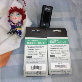 新品未使用1.190円開始　沖縄三線及び弦楽器全般に使用　調弦チューナーSYCの画像