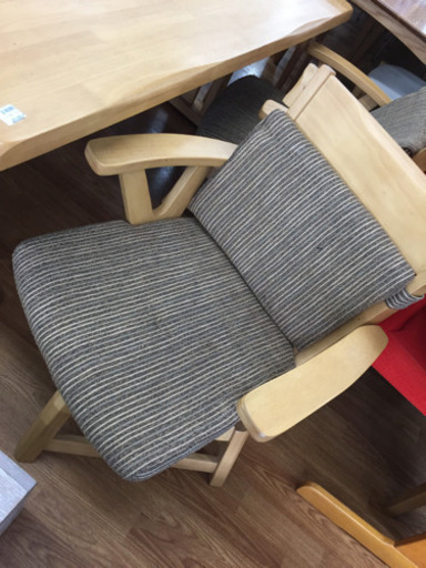 【ノーブランド】ダイニング5点セット売ります！